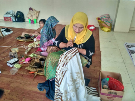 Batik Marunda, Menggali Potensi Lokal Berdayakan Warga