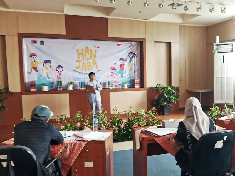 Ratusan Pelajar Jakbar Adu Keterampilan Literasi di Hanjaba 2025