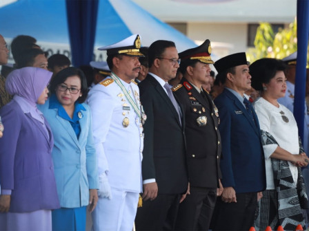  Anies Hadiri Upacara HUT ke-74 TNI AL