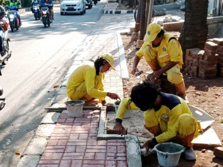 Sudin Bina Marga Jaksel Perbaiki Jalan Berlubang di Tiga Lokasi