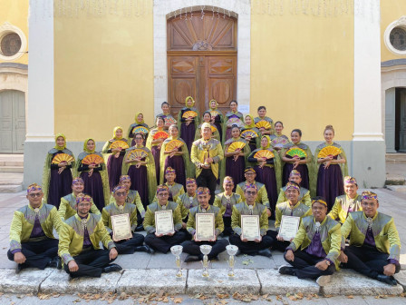 Jakarta Youth Choir Raih Penghargaan Pada Dua Kejuaraan di Eropa
