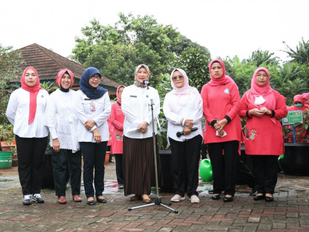 Penanaman Pohon Bersama Ibu Negara