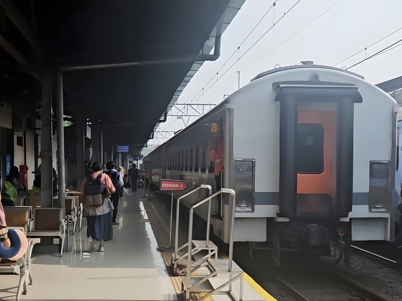 Volume Penumpang Kereta Api Jarak Jauh Kembali Normal Pasca Libur Iduladha