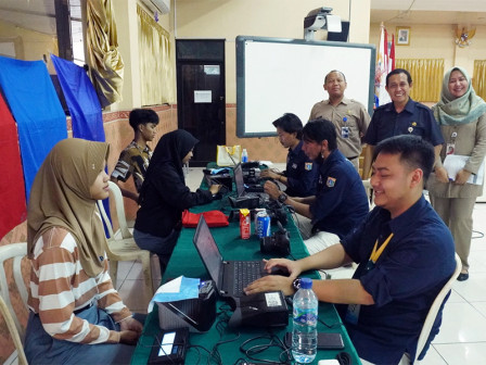  128 Pelajar SMAN 112  Kembangan Direkam KTP Elektronik