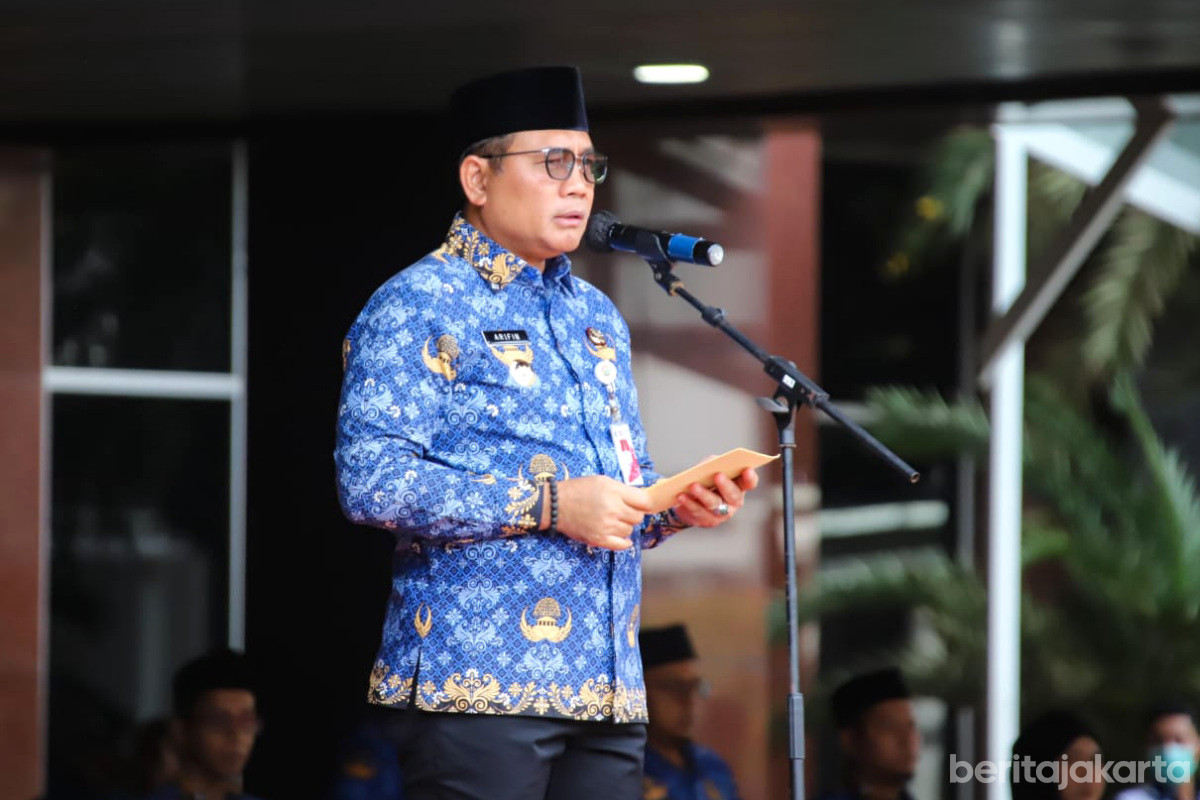 Arifin Ajak Aparatur Pemkot Jakpus Bekerja Lebih Keras dan Melayani 