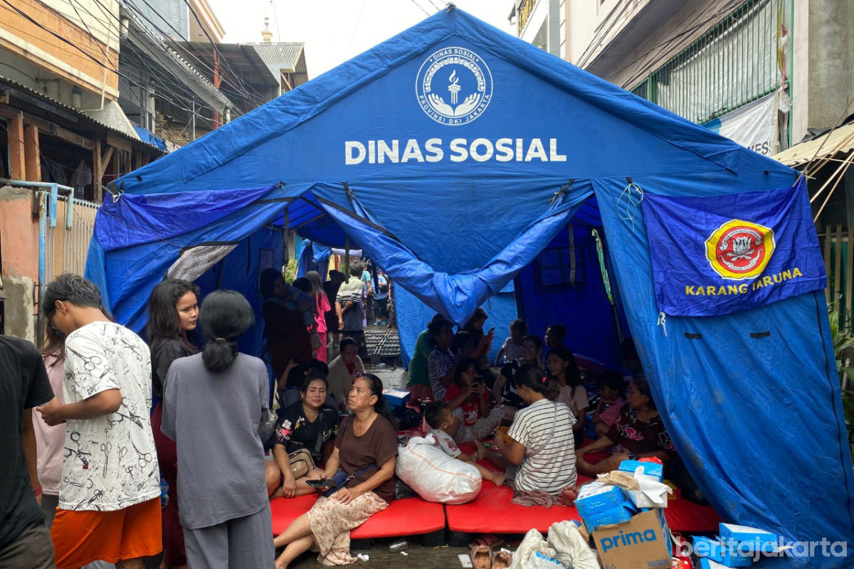 Posko Dinas Sosial dipenuhi penyintas kebakaran di Kelurahan Tangki