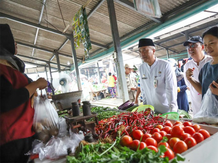  Pemkot Jakut Gelar Sidak Pangan di Pasar Sunter Kirana