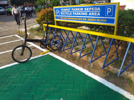  Kini Ada Tempat Parkir Khusus Sepeda di Kantor Sudinhub Jaksel	