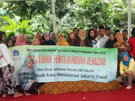 Warga Kelurahan Karang Anyar Dibekali Pelatihan Pemulasaran Jenazah