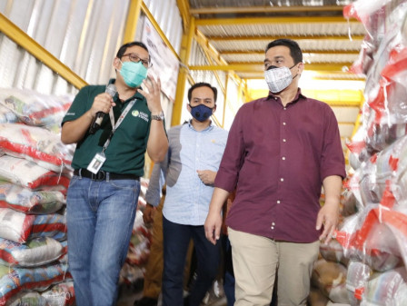 Tinjau Food Station, Wagub Ariza Pastikan Protokol Kesehatan dan Pasokan Pangan Aman