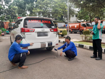  23 Kendaraan Uji Emisi di Kantor Sudin LH Jaksel 