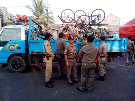  Januari, 331 Becak terjaring Razia di Jakut