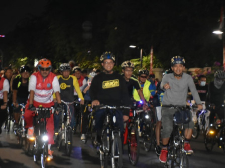 Jakarta Night Ride, Wujud Gaya Hidup Sehat dengan Kendaraan Bebas Emisi