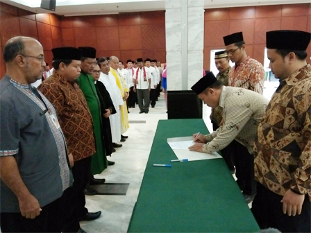225 Petugas PPS/PPK se Jaktim Dilantik