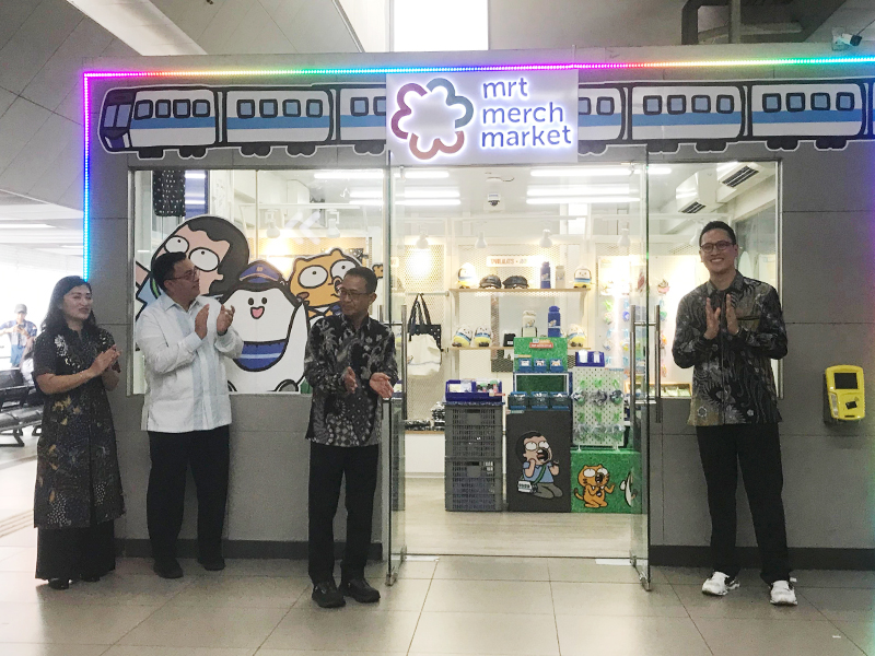  MRT Jakarta Berkolaborasi dengan Tahilalats Resmikan ‘MRT Merch Market’