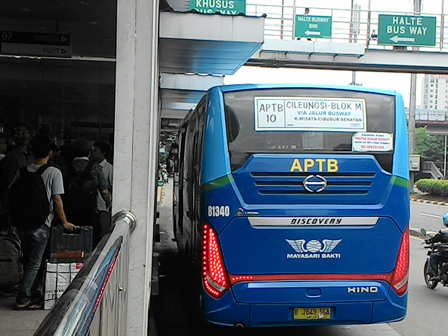 Bus APTB dari PT Mayasari Hanya Berakhir di Halte BNN