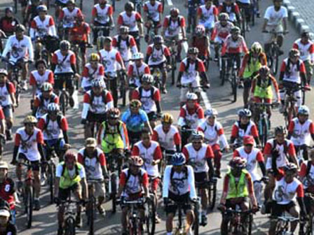 1.500 Peserta Meriahkan Fun Bike di TMII
