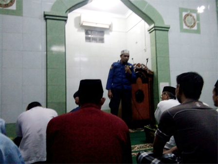 Jamaah Masjid di Pademangan Timur Disosialisasikan Bahaya Kebakaran