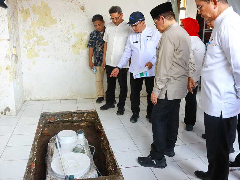 Cegah Kecelakaan dan Tingkatkan Sanitasi, Pramono Bangun Infrastruktur di Cideng