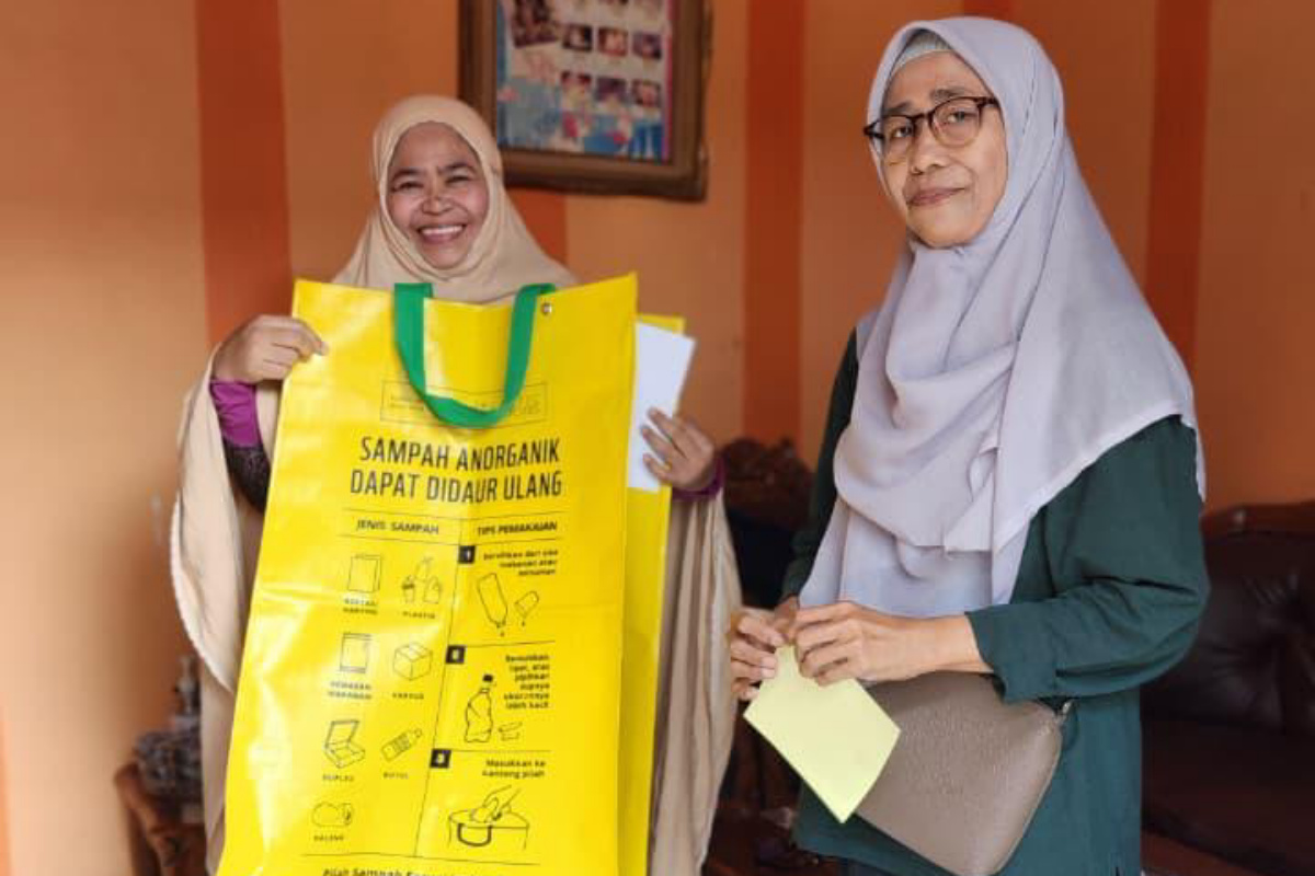 Edukasi Pilah Sampah Door to Door