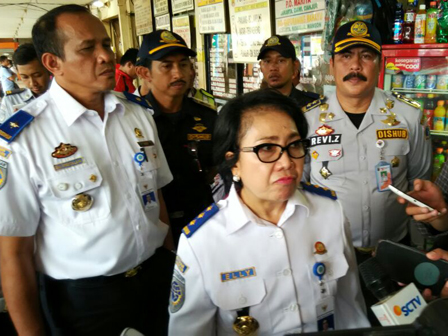 Pengecekan Armada Bus AKAP di Terminal Kalideres