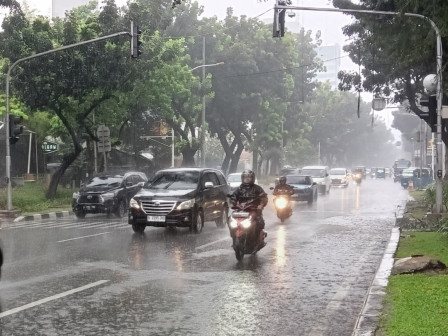 Sebagian Jakarta Hari Ini Diprediksi Diguyur Hujan 