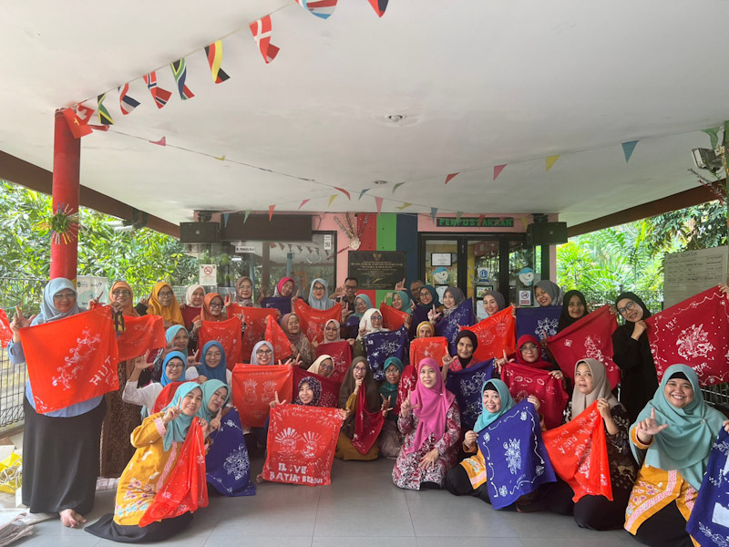 Sudin Pusip Jakpus Gelar Lokakarya Batik Betawi 