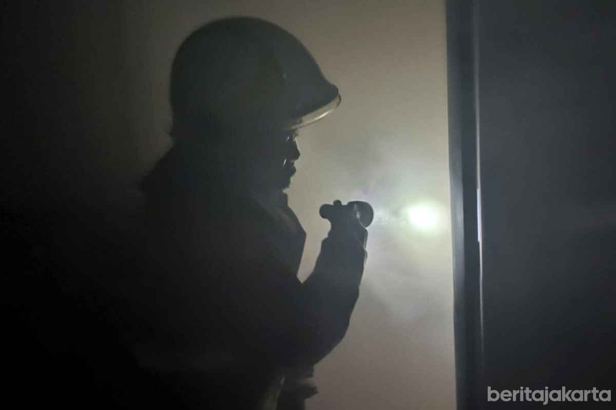 Kebakaran genset di Kantor Walkot Jaksel berhasil dipadamkan