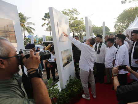  Pengunjung Apresiasi Groundbreaking Masjid Apung Ancol