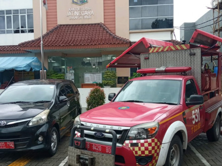 Satu Unit Quick Respon Atasi Genangan di kantor Kelurahan Jatinegara