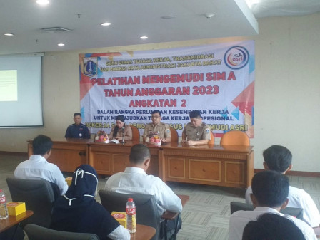 100 Peserta Ikuti Pelatihan SIM A di Jakbar