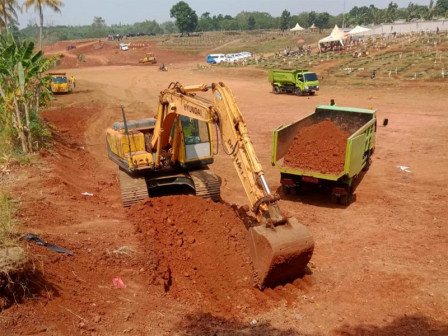  Dinas Bina Marga Matangkan Lahan Untuk Pemakaman Jenazah Covid-19 di TPU Pondok Ranggon