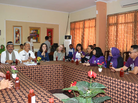 Dinsos DKI Terima Kunjungan Alzheimer Indonesia-Belanda