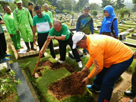  67 Persen Makam Fiktif di DKI Sudah Dibongkar