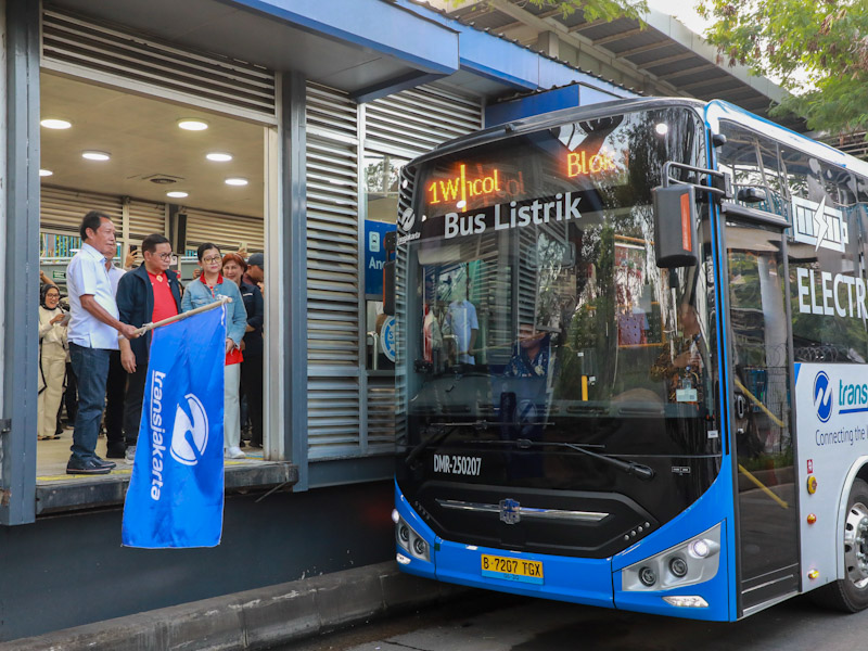 Pramono Resmi Operasionalkan Rute Transjakarta Ancol-Blok M 