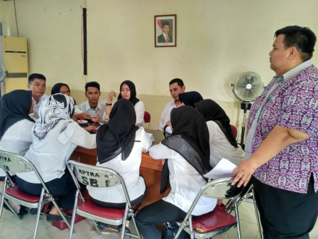  52 Calon Pengelola RPTRA di Semper Barat Ikuti Tes Wawancara 