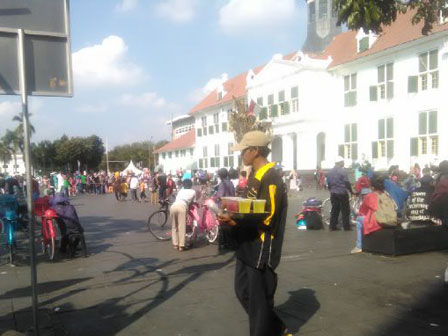 Mengisi Liburan Sekolah, Pelajar Rekreasi ke Kota Tua