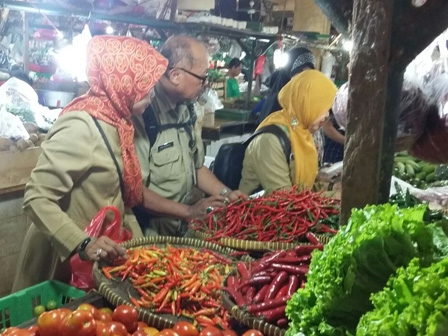 Lima Pasar Tradisional Disidak Petugas Gabungan