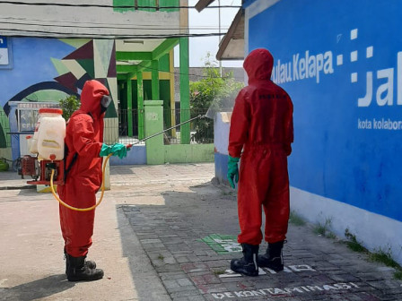 Rumah Warga Usai Dipakai Isolasi Mandiri di Pulau Kelapa Disemprot Disinfektan 