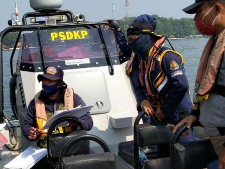  Dinas KPKP Patroli Laut, Delapan Kapal Pelanggar Ditindak 