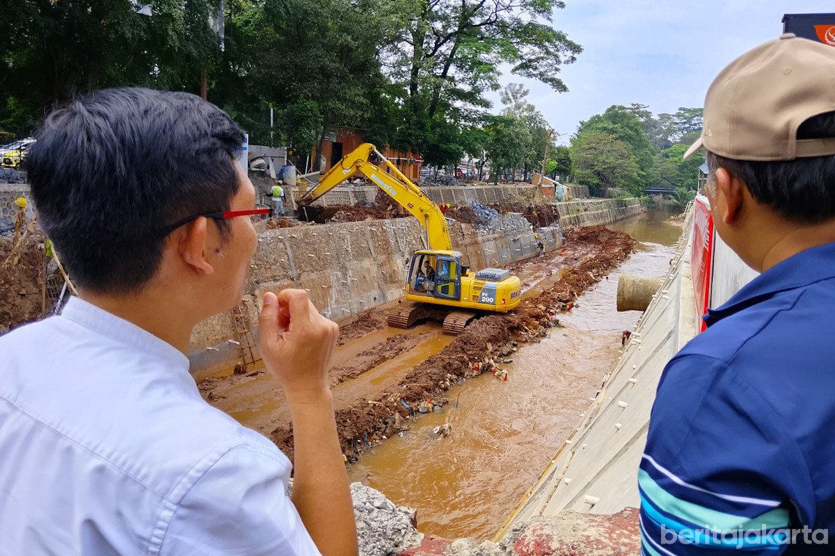 Perbaikan Turap Longsor Kali Baru Ditarget 