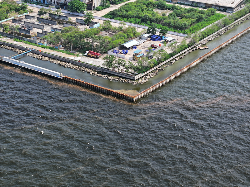 Pemprov DKI Gunakan Dana Pengelolaan Sampah untuk Bangun Giant Sea Wall
