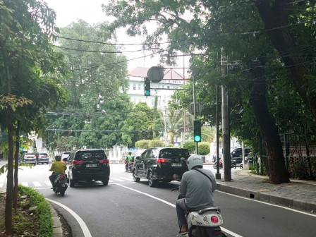  Perbaikan Lampu Merah di Cimahi Menteng Diapresiasi Warga