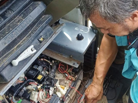 GPS Tracker Alat Berat Milik Sudin SDA Jakpus Kembali Dipasang