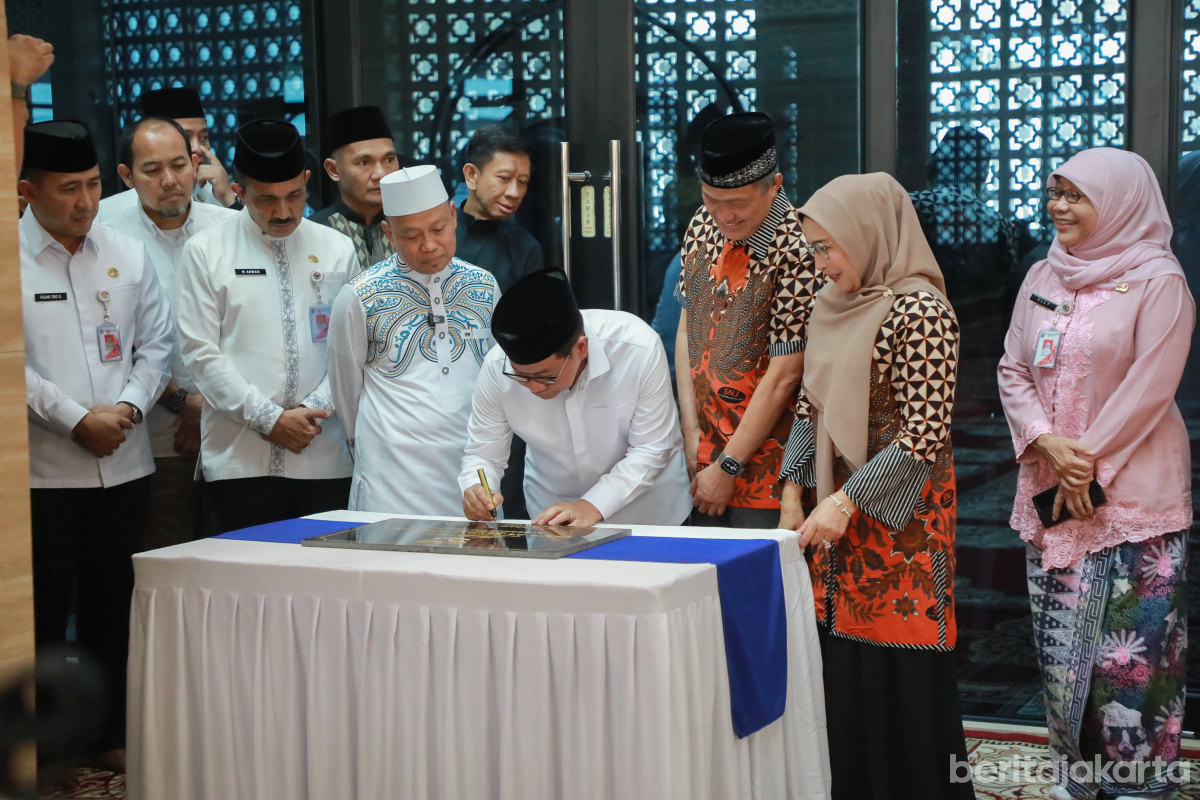 Resmikan Masjid As-Sakinah, Pramono: Bisa Tumbuhkan Ketenangan Batin 