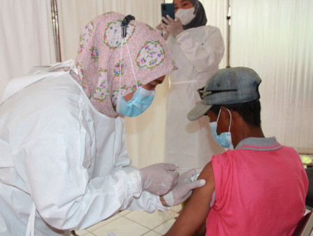 Peserta Vaksin Covid-19 di Kepulauan Seribu Melebihi Target Harian 