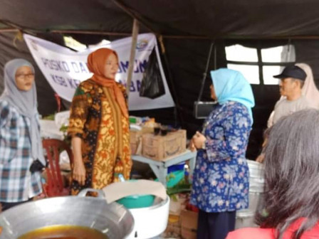 TP PKK Jakbar Kunjungi Korban Kebakaran di Jelambar