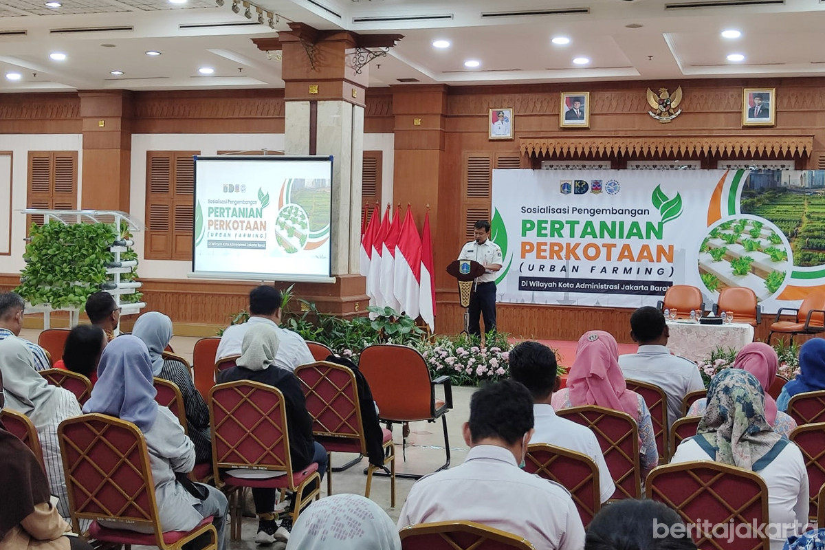 Sosialisasi Pengembangan Urban Farming di Jakarta Barat
