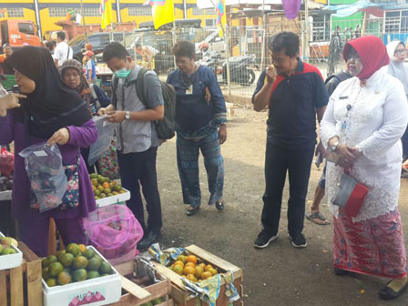 Besok, Sandi Resmikan Lokbin Pasar Minggu 