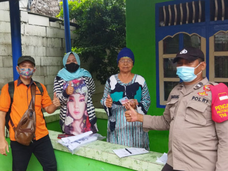  72 Warga KPM di Kelurahan Pulau Untung Jawa Mendapatkan BPNT 